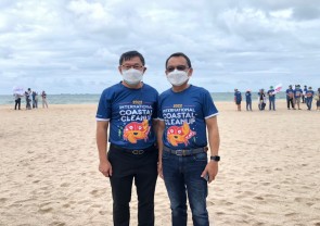 กิจกรรมเก็บขยะชายหาดในวันอนุรักษ์ชายฝั่งสากล ครั้งที่ 20